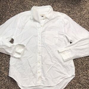 Universal Thread Crisp White Button Down Classic Fit Woman’s Top Sz M | NWOT